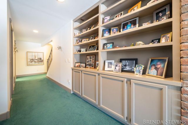 2061 Ter Van Drive Ne, City Of Grand Rapids, MI 49505