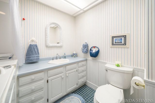 2061 Ter Van Drive Ne, City Of Grand Rapids, MI 49505