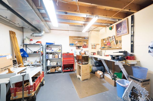 2061 Ter Van Drive Ne, City Of Grand Rapids, MI 49505