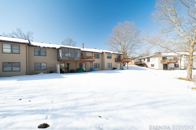 2061 Ter Van Drive Ne, City Of Grand Rapids, MI 49505