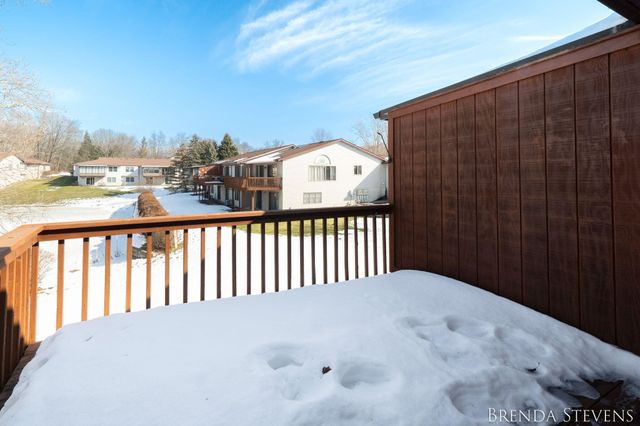 2061 Ter Van Drive Ne, City Of Grand Rapids, MI 49505