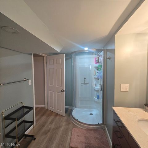 3842 Parkdale Road, Cleveland Heights, OH 44121