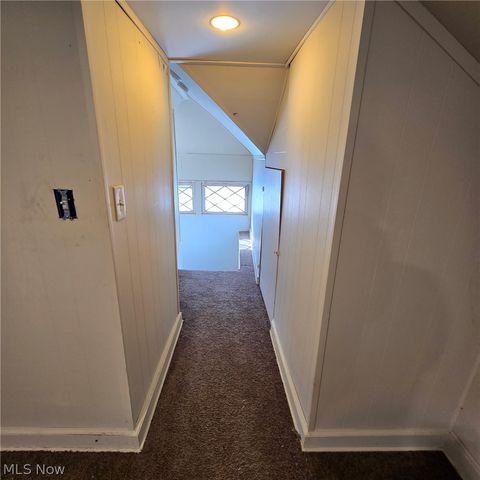 3842 Parkdale Road, Cleveland Heights, OH 44121