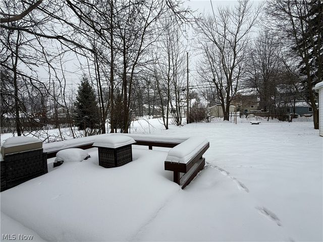 3842 Parkdale Road, Cleveland Heights, OH 44121