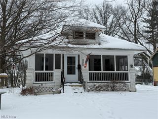 3842 Parkdale Road, Cleveland Heights, OH 44121