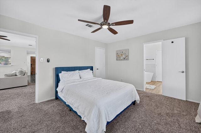 1005 Lake Trail Drive, Little Elm, TX 75068