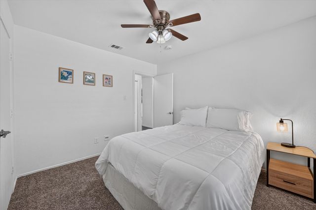 1005 Lake Trail Drive, Little Elm, TX 75068