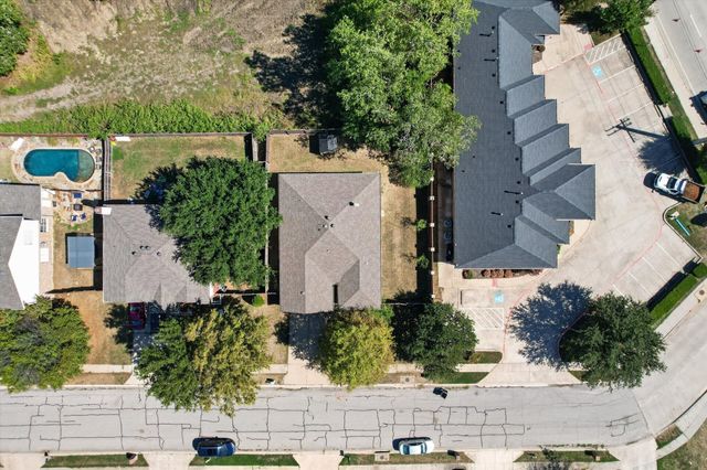 1005 Lake Trail Drive, Little Elm, TX 75068