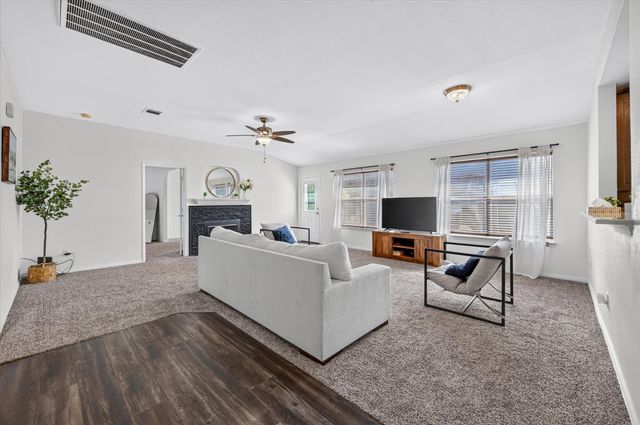 1005 Lake Trail Drive, Little Elm, TX 75068