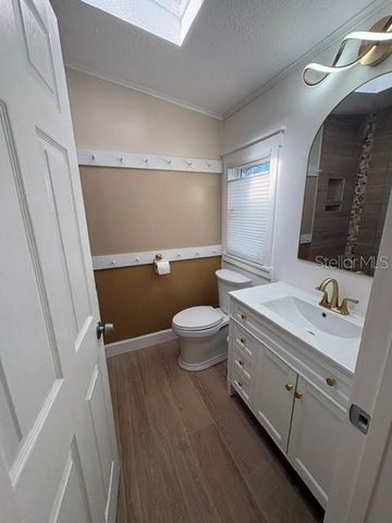 1 PELICAN DRIVE N, Oldsmar, FL 34677