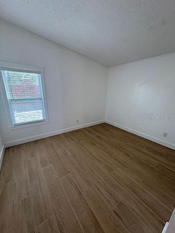 1 PELICAN DRIVE N, Oldsmar, FL 34677