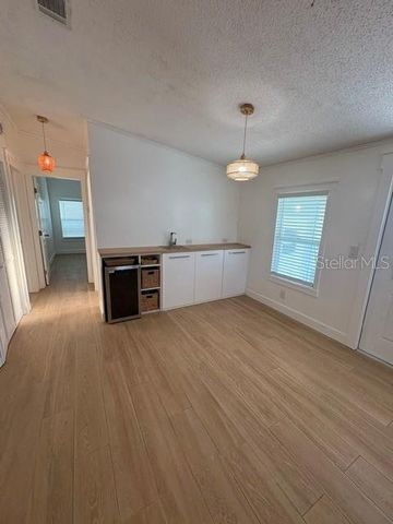 1 PELICAN DRIVE N, Oldsmar, FL 34677