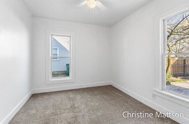 1889 Manor Drive, Norton Shores, MI 49441