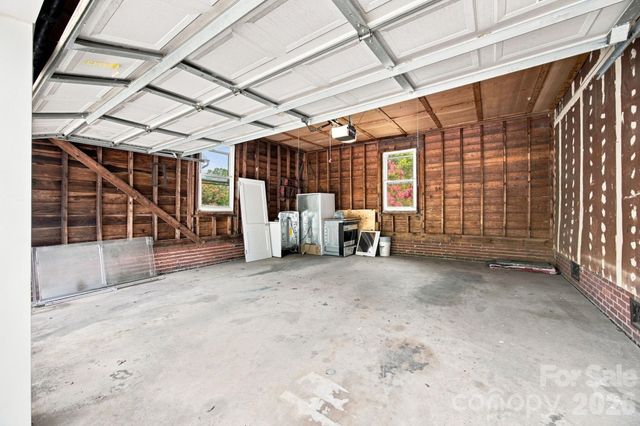 110 Confederate Avenue, Salisbury, NC 28144