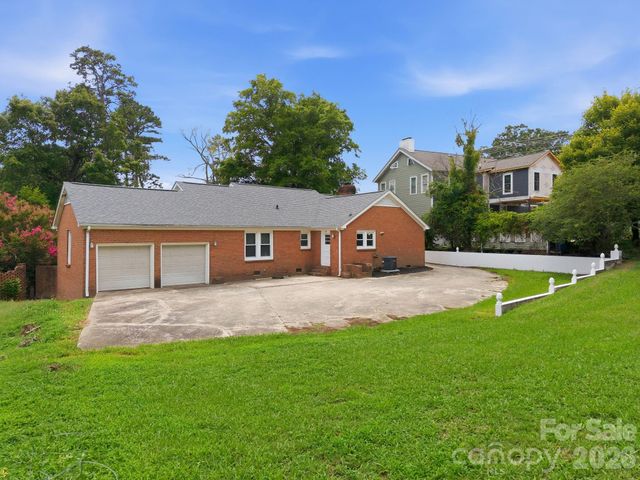 110 Confederate Avenue, Salisbury, NC 28144