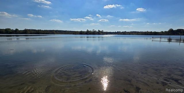 18575 Williamsville Road, Gregory, MI 48137