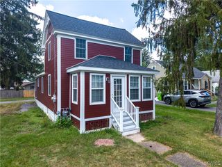 201 Plymouth Avenue, Salina, NY 13211