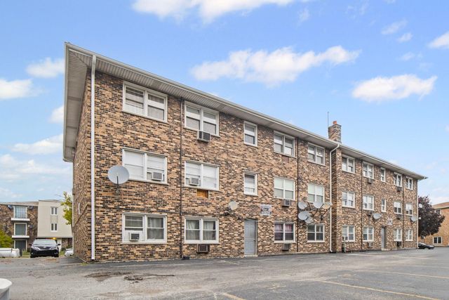 7109 Oconnell Drive 3B, Chicago Ridge, IL 60415