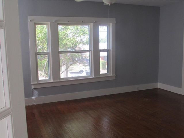 1309 14th Street, Huntsville, TX 77340