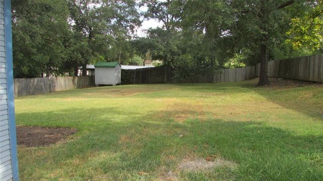 1309 14th Street, Huntsville, TX 77340