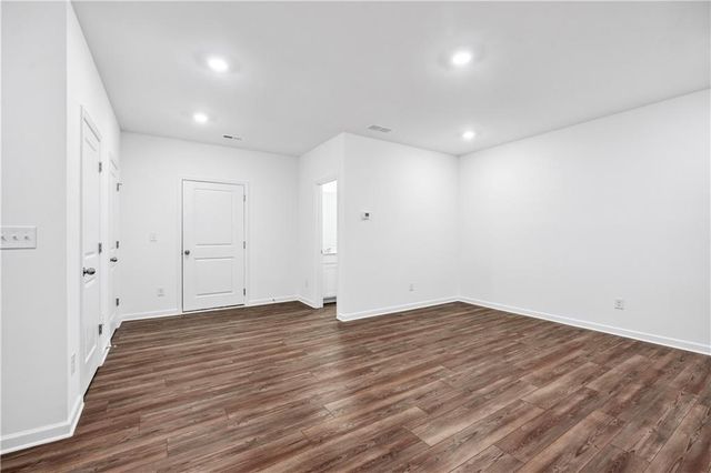 33 Constitution Avenue, Pendergrass, GA 30567