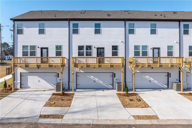 33 Constitution Avenue, Pendergrass, GA 30567