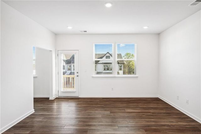 33 Constitution Avenue, Pendergrass, GA 30567