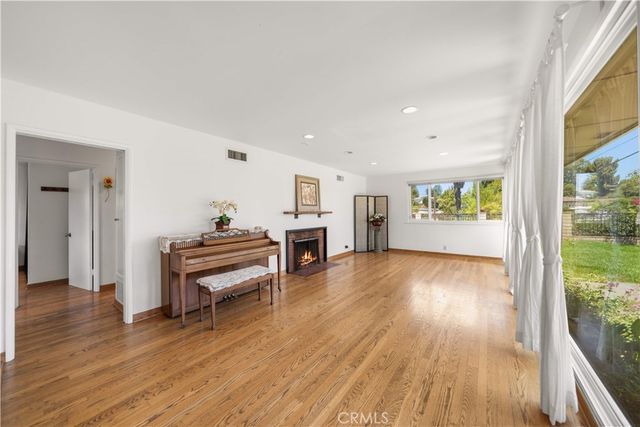 1033 S Isabella, Monterey Park, CA 91754