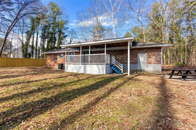3237 Gus Robinson Road, Powder Springs, GA 30127