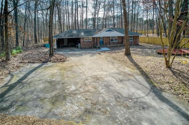 3237 Gus Robinson Road, Powder Springs, GA 30127