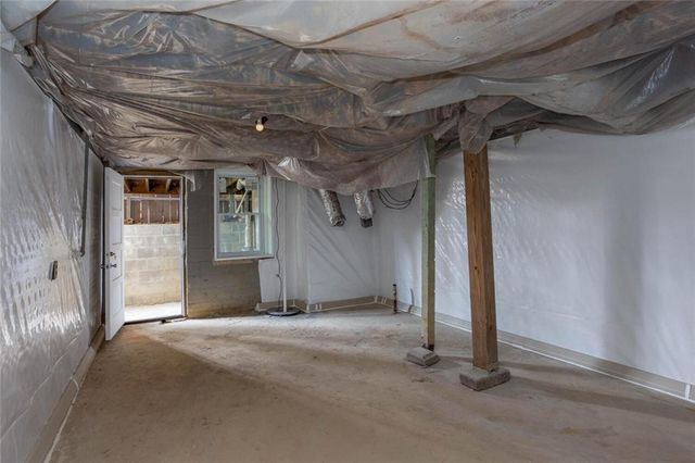 3237 Gus Robinson Road, Powder Springs, GA 30127