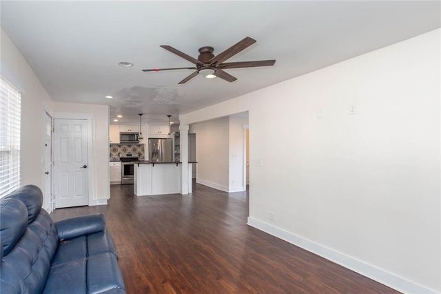 3237 Gus Robinson Road, Powder Springs, GA 30127