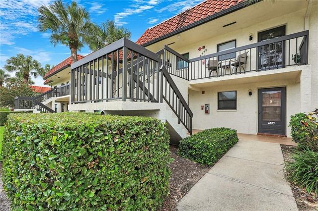 4338 27th CT SW 204, Naples, FL 34116
