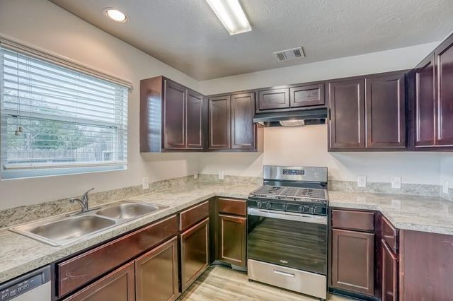 13018 Bella Vida Lane, Houston, TX 77082