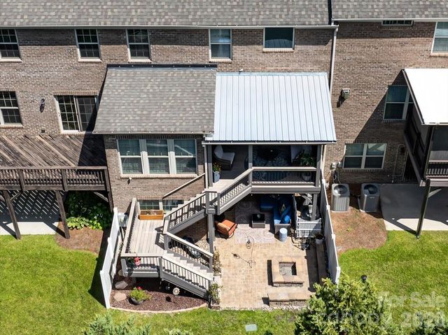 3093 Hartson Pointe Drive, Fort Mill, SC 29707