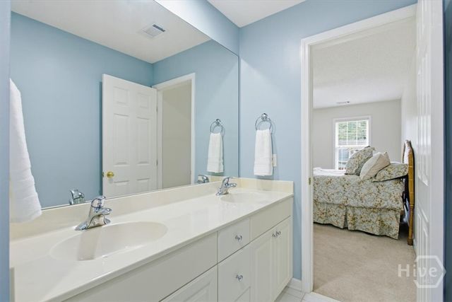 6 Roundtree Circle, Savannah, GA 31405