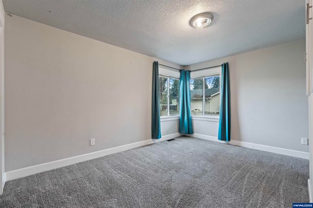459 Churchdale Av N, Keizer, OR 97303