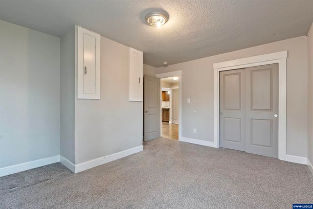 459 Churchdale Av N, Keizer, OR 97303