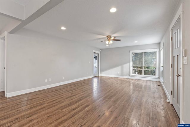 459 Churchdale Av N, Keizer, OR 97303