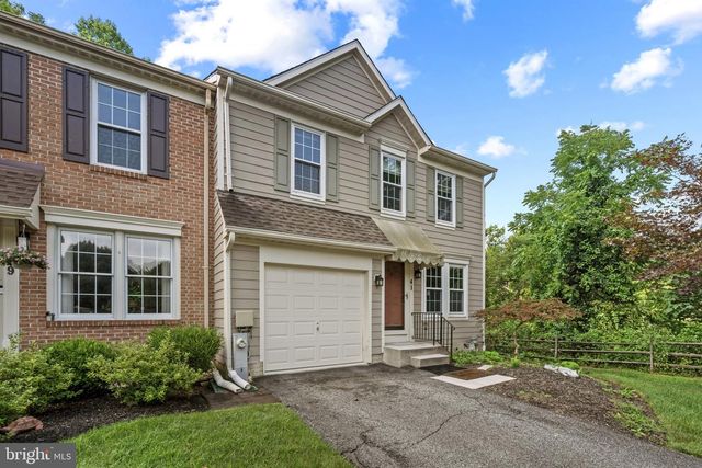 41 ROSLAND CT, Baltimore, MD 21208