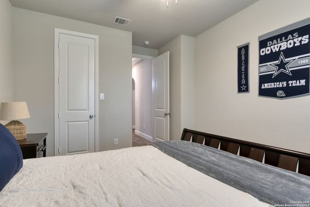 2123 Bailey Forest, San Antonio, TX 78253