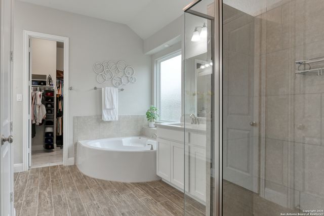 2123 Bailey Forest, San Antonio, TX 78253