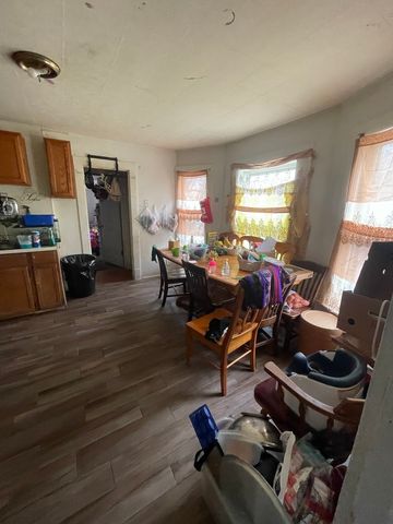 435 W Marion Street, Joliet, IL 60436