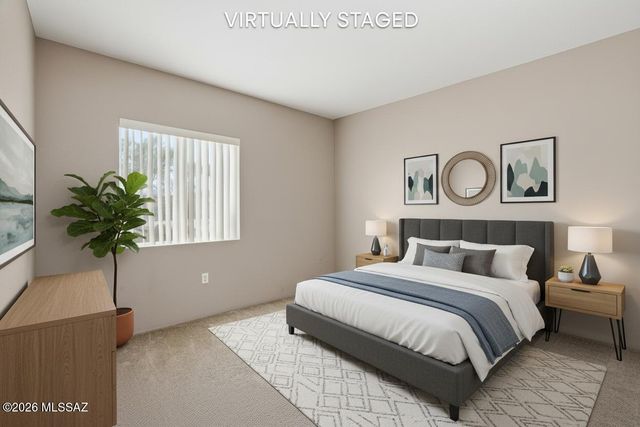 307 N Calle Del Chancero, Green Valley, AZ 85614
