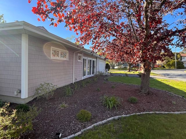 245 Cornell St, New Bedford, MA 02740