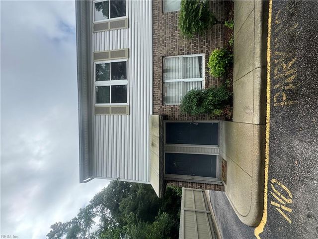 8570 Chesapeake Blvd Apt 17, Norfolk, VA 23503