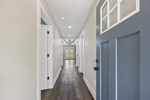 234 Lake View Drive, Lavonia, GA 30553