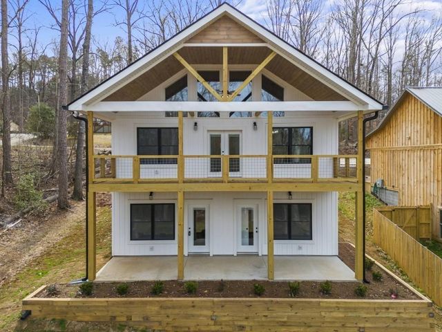 234 Lake View Drive, Lavonia, GA 30553