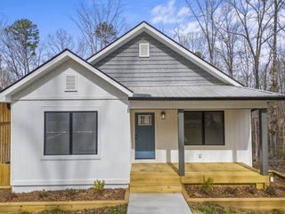 234 Lake View Drive, Lavonia, GA 30553