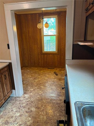 2329 Broad Street, Parkersburg, WV 26101